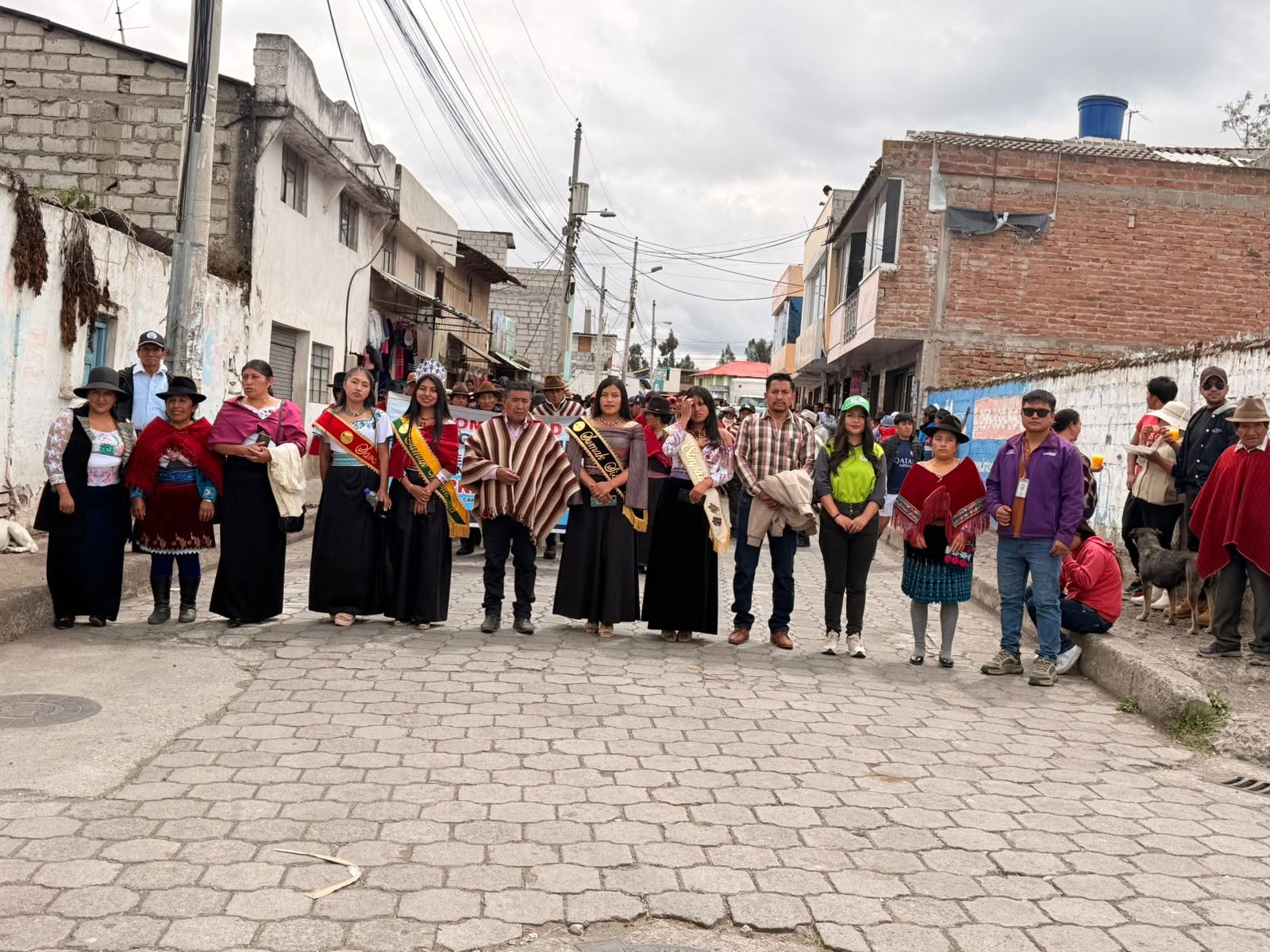 CEBADAS VIVIÓ DÍAS DE ALEGRÍA Y CIVISMO